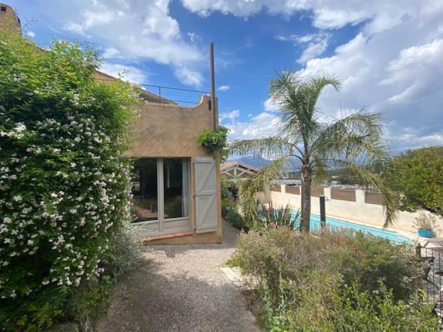 Joli Rez-De-Villa 80 M2 Proche Mer Carqueiranne Kültér fotó