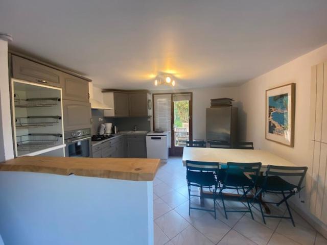 Joli Rez-De-Villa 80 M2 Proche Mer Carqueiranne Kültér fotó