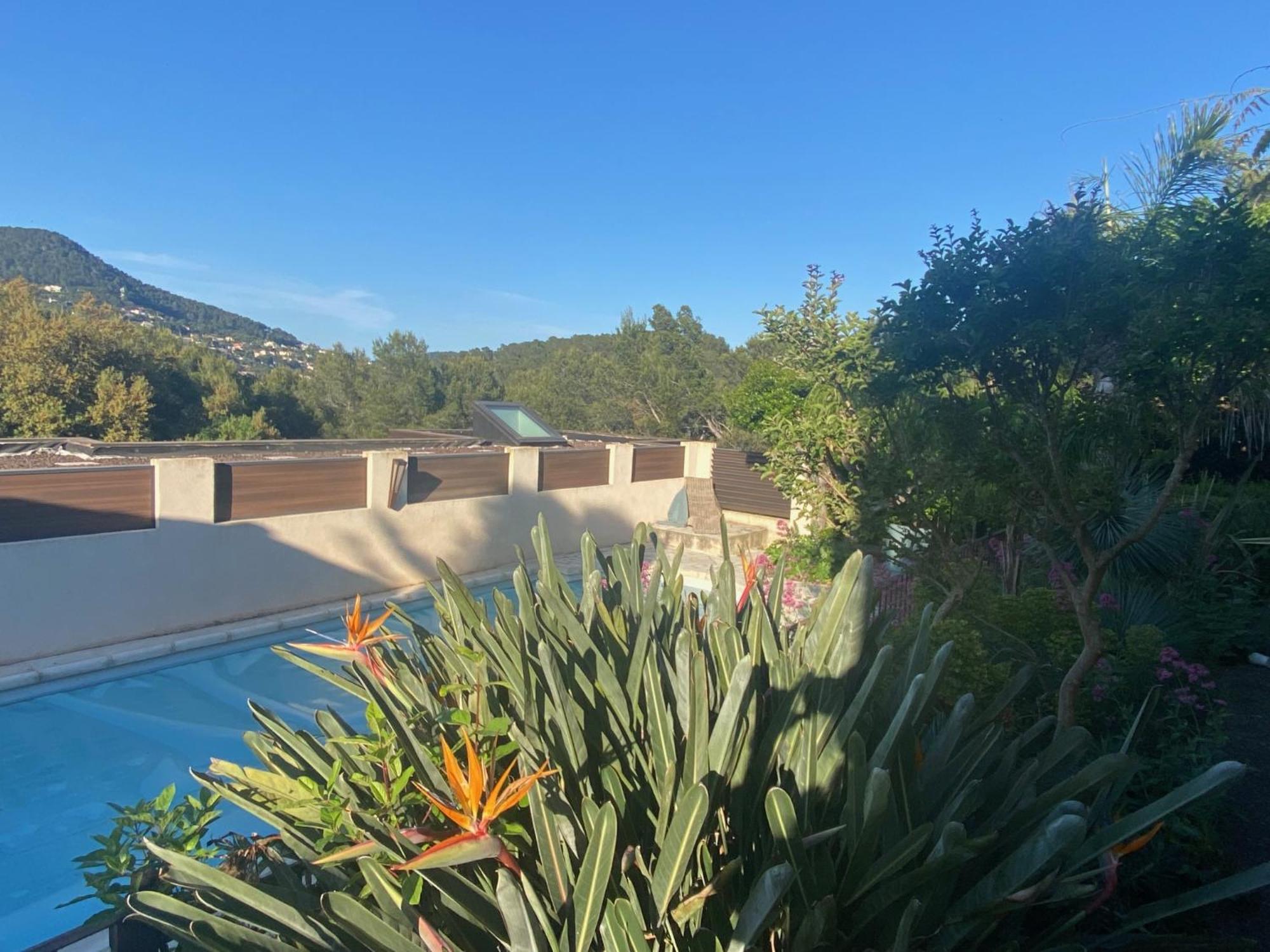 Joli Rez-De-Villa 80 M2 Proche Mer Carqueiranne Kültér fotó